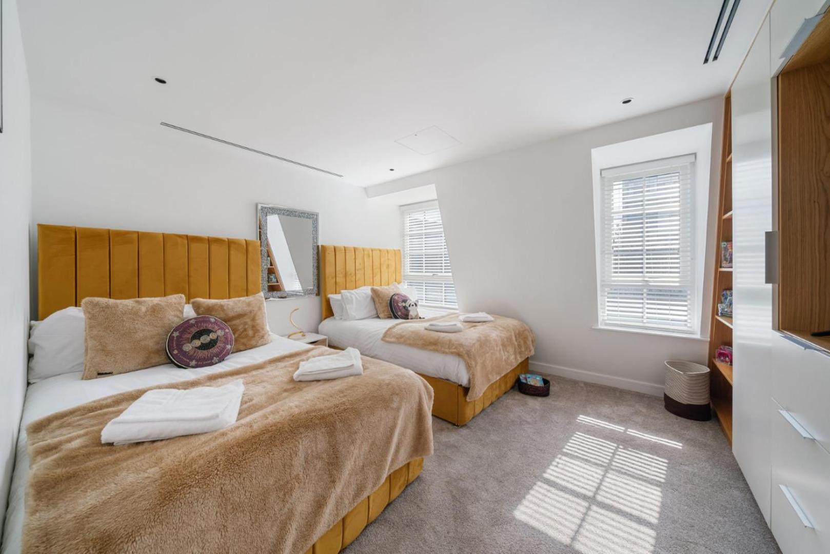 Elegant 3-Bedroom Penthouse In Marble Arch 70 Londra Dış mekan fotoğraf