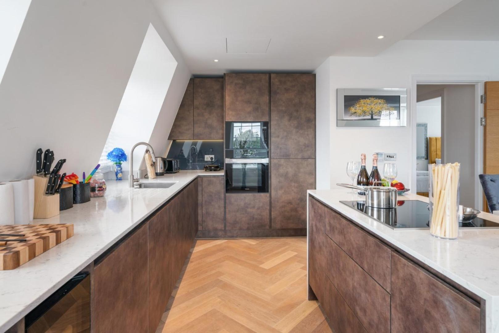 Elegant 3-Bedroom Penthouse In Marble Arch 70 Londra Dış mekan fotoğraf
