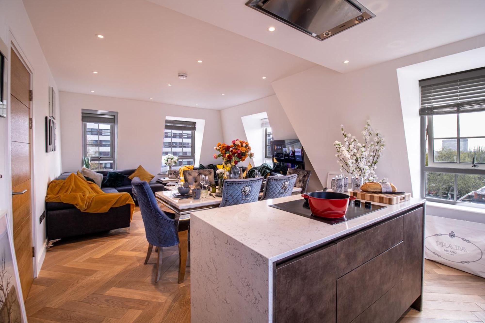 Elegant 3-Bedroom Penthouse In Marble Arch 70 Londra Dış mekan fotoğraf