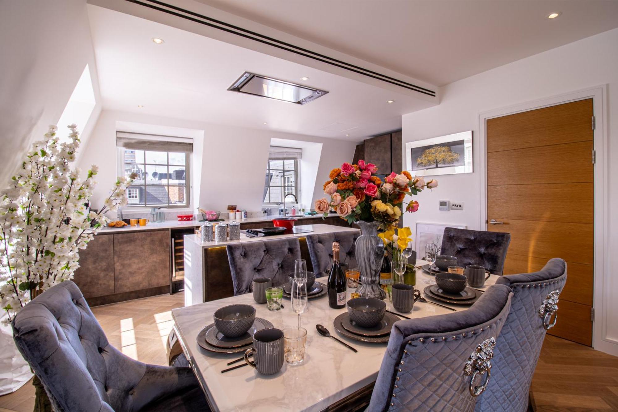 Elegant 3-Bedroom Penthouse In Marble Arch 70 Londra Dış mekan fotoğraf
