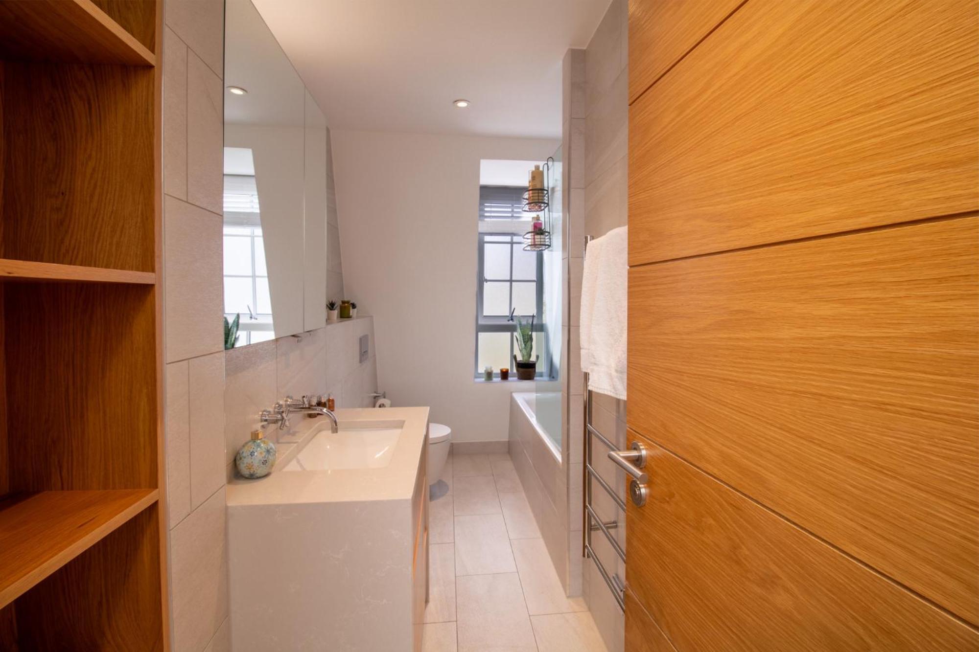 Elegant 3-Bedroom Penthouse In Marble Arch 70 Londra Dış mekan fotoğraf